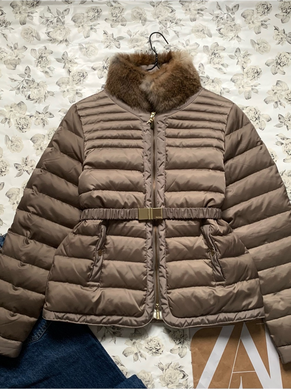 Women's Taupe beige down Jacket with natural rabbit Fur Collar fracomina medium